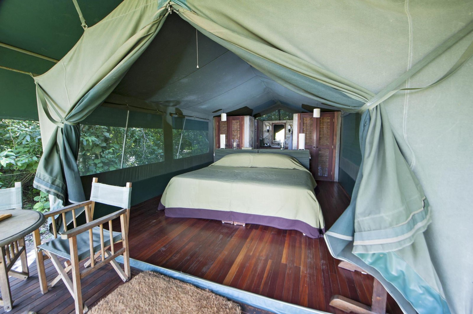 3 days Tanzania Safari luxury lodge to Tarangire, Lake Manyara and Arusha