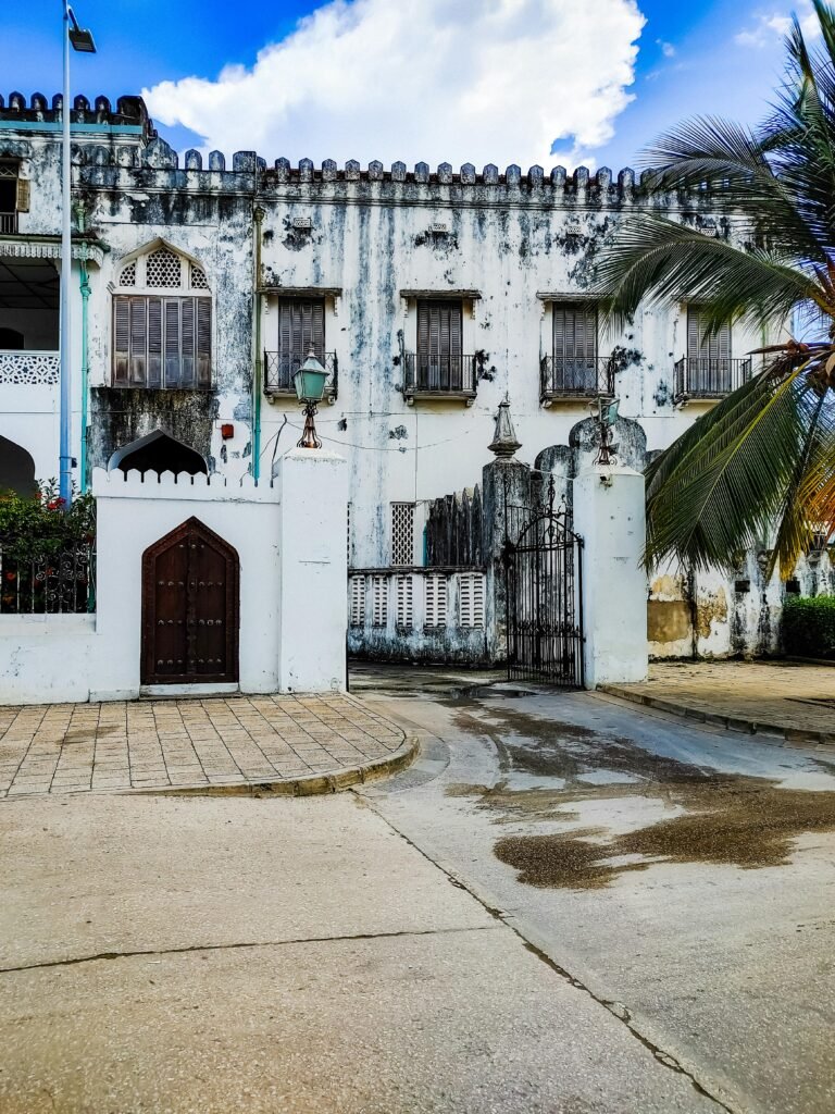 Maruhubi Palace Tour